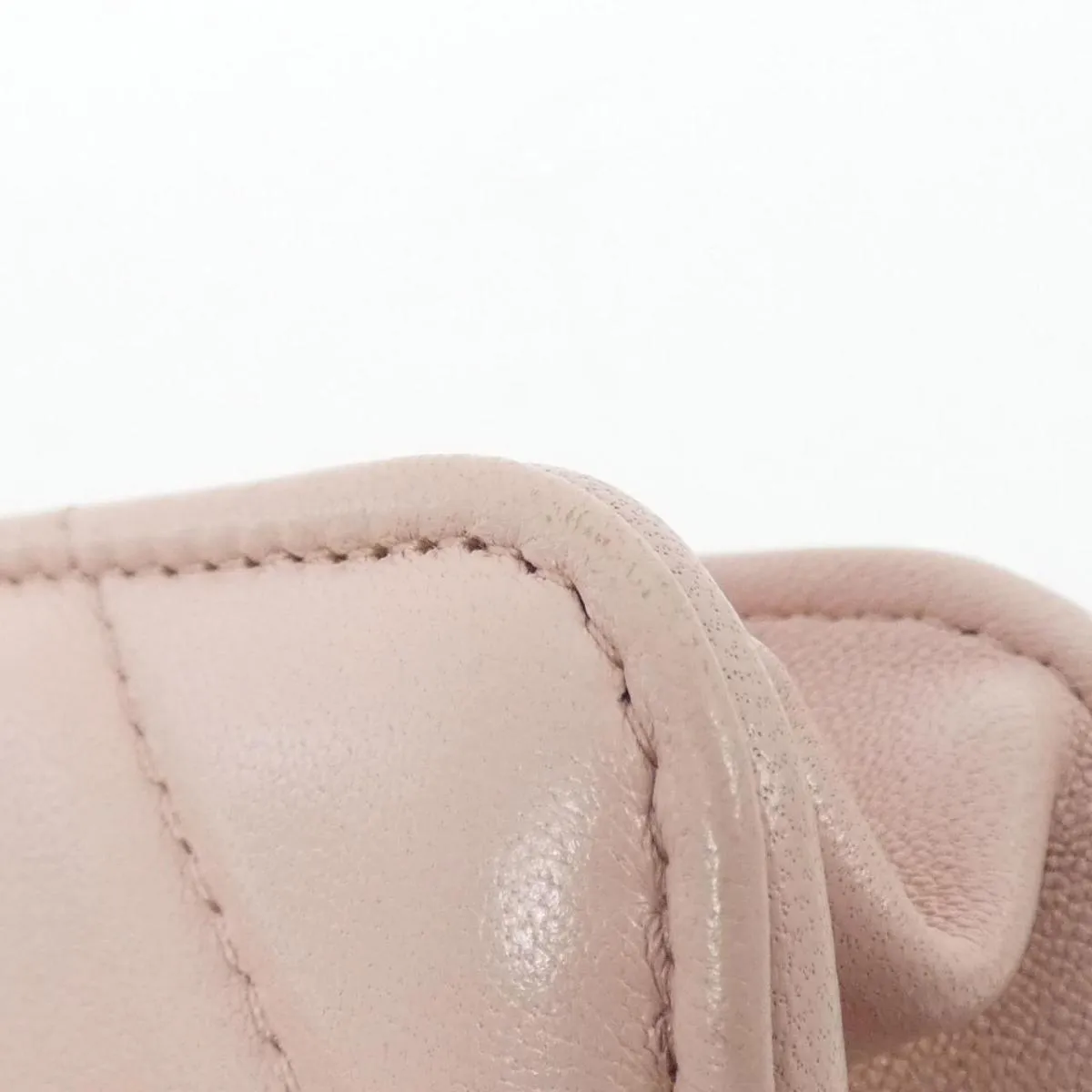 Chanel 19 Line AP3067 Phone Case