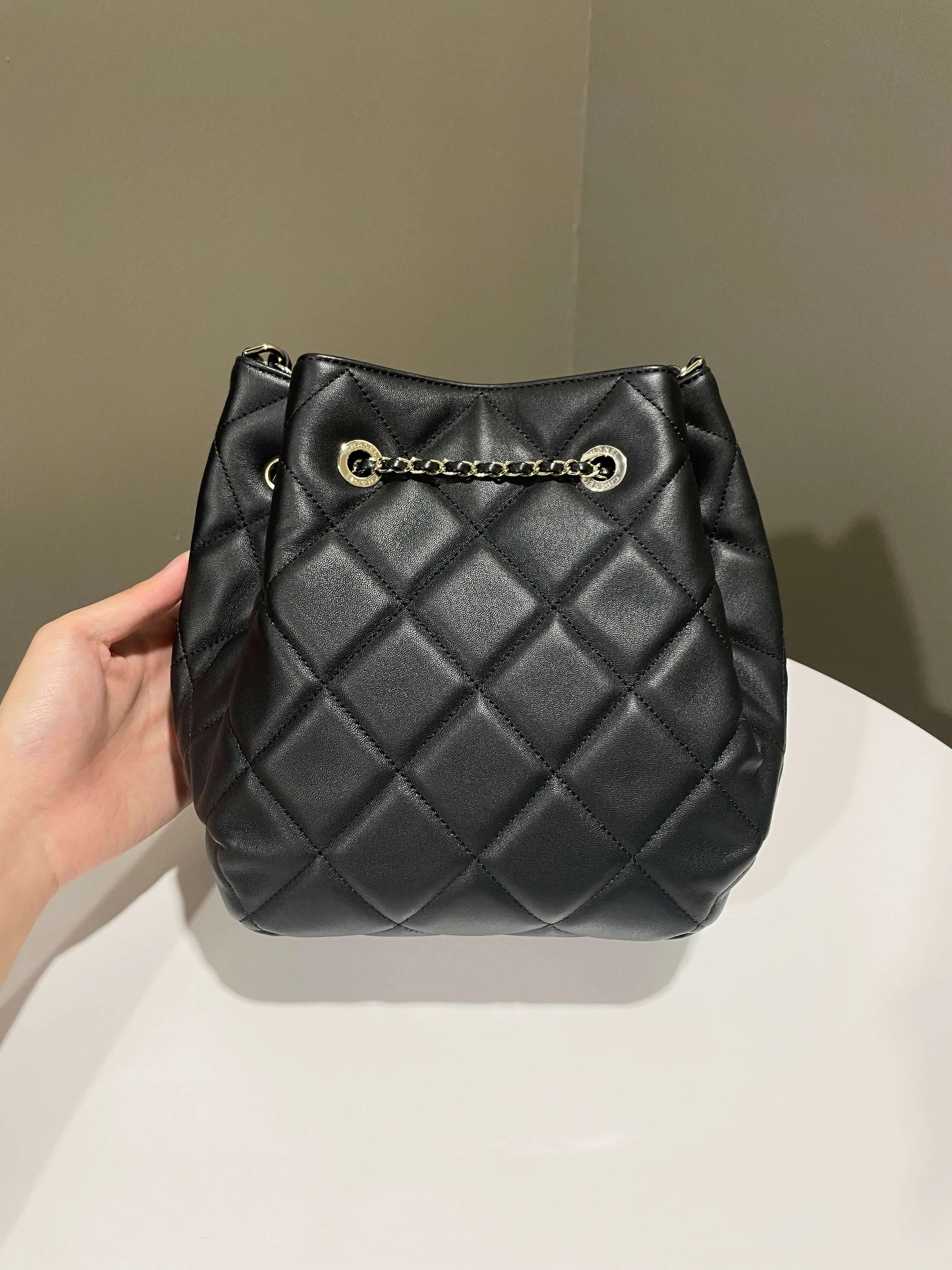 Chanel Quilted Cc Drawstring Bucket Shoulder Bag Black Lambskin