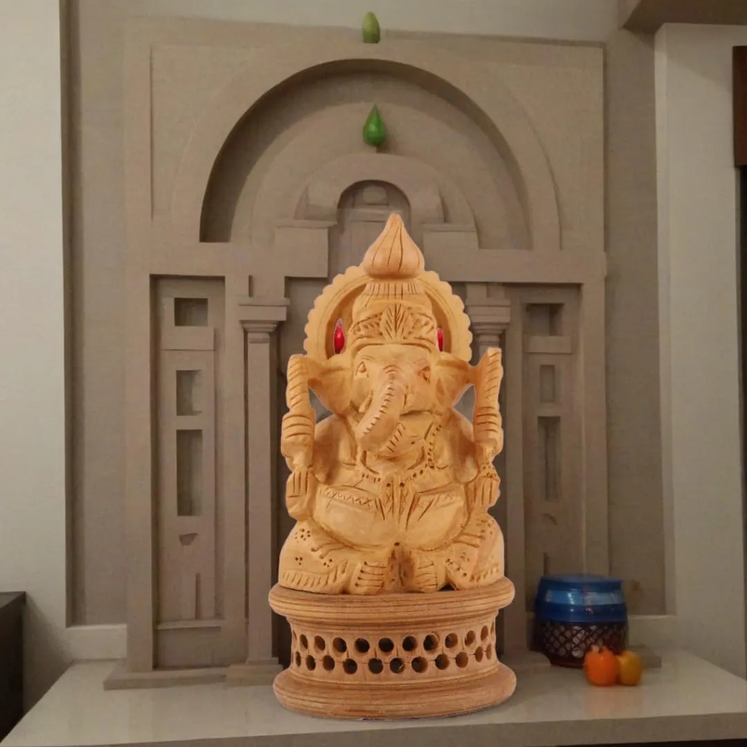 DHYANRSH Hand Crafted Exotic eye-catching Lord Ganesha Wooden Idol (4 Inch Height)