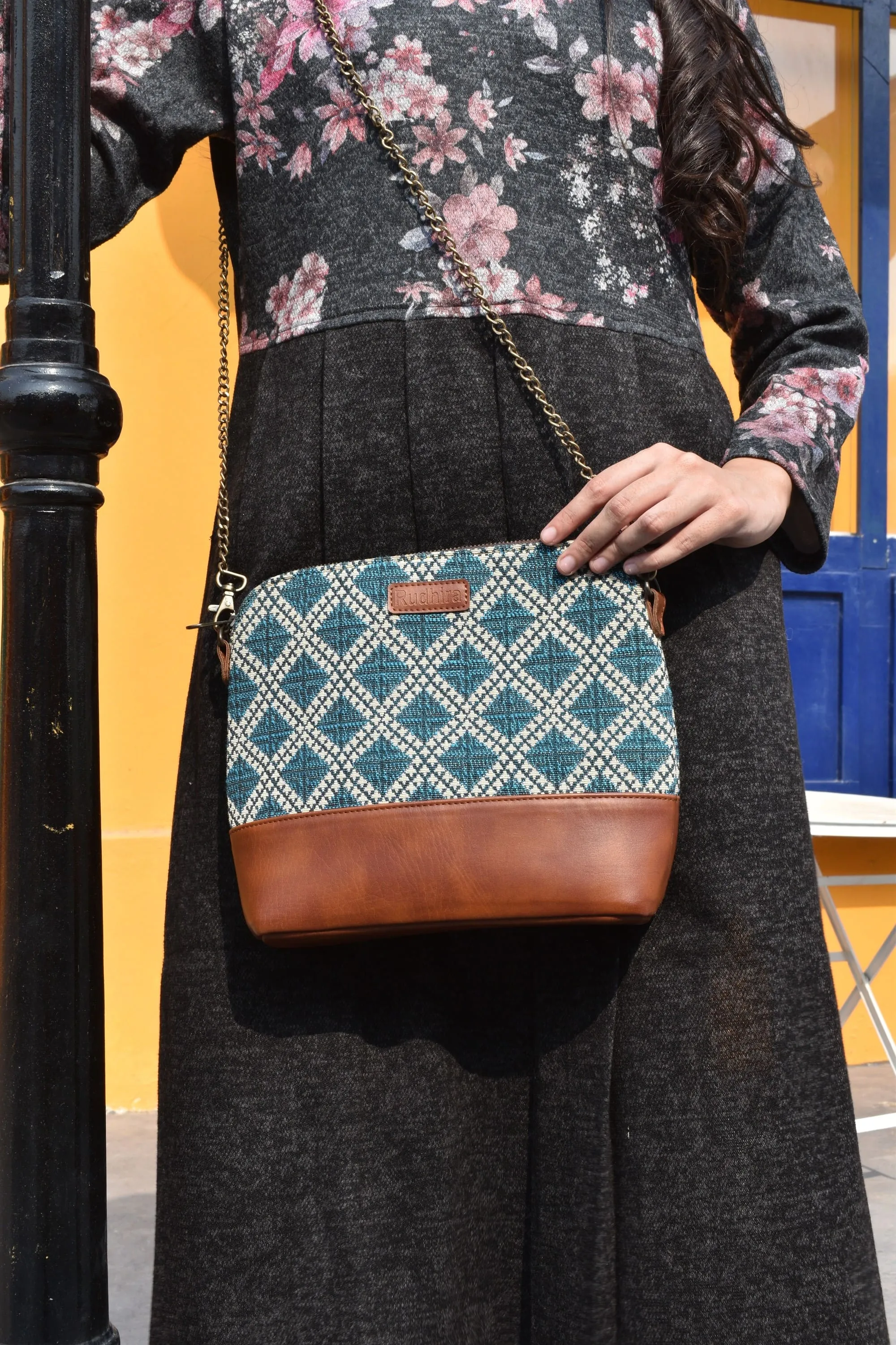 Rudhira Lattice Print Cross body/Sling bag